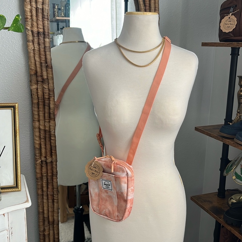 *NEVER WORN* Herschel Cross Body - Light Pink & White Tie Dye. Adjustable Strap.